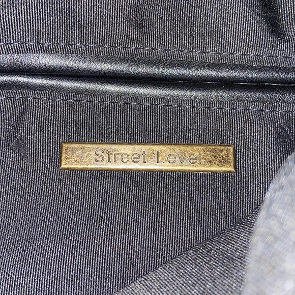 Street Level Faux Fur black grey Clutch Wristlet bag - Picture 4 of 8